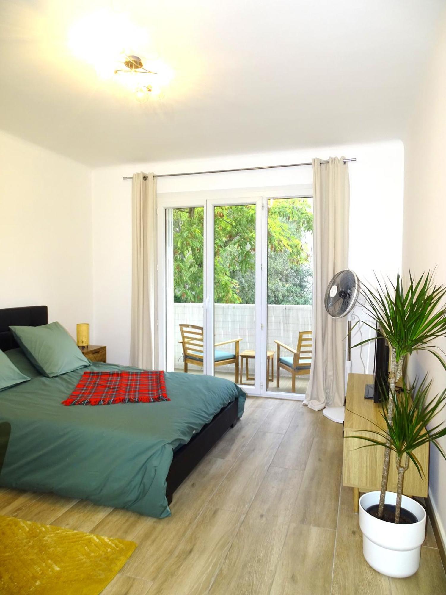 Tilia Jourdan-Studio Cosy Aix Centre-Cours Mirabeau-Parking-Wifi-Smart Tv-Rue Calme Aix-en-Provence Esterno foto